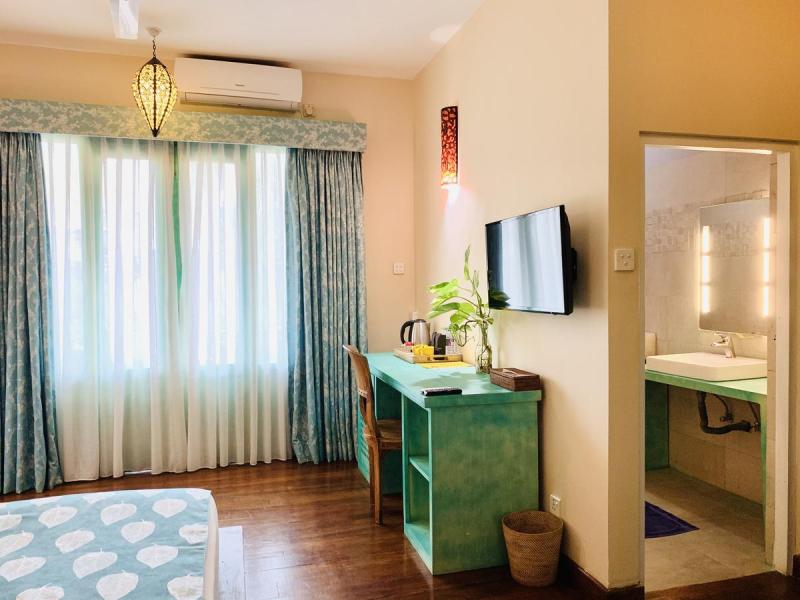 Thaproban Beach House