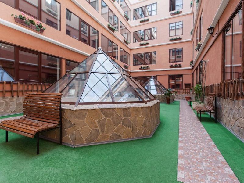 Регина на Петербургской