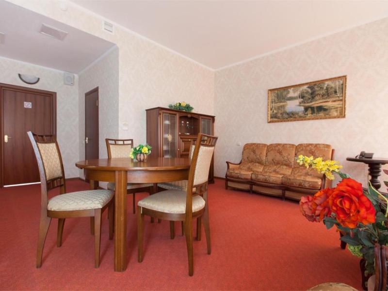 Регина на Петербургской