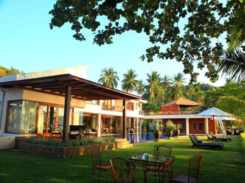 Cloud19 Beach Retreat