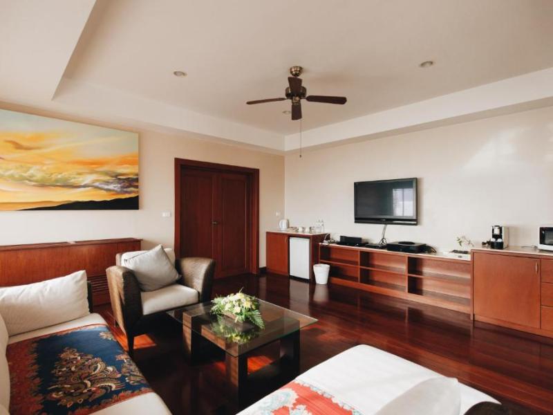 Cloud19 Beach Retreat