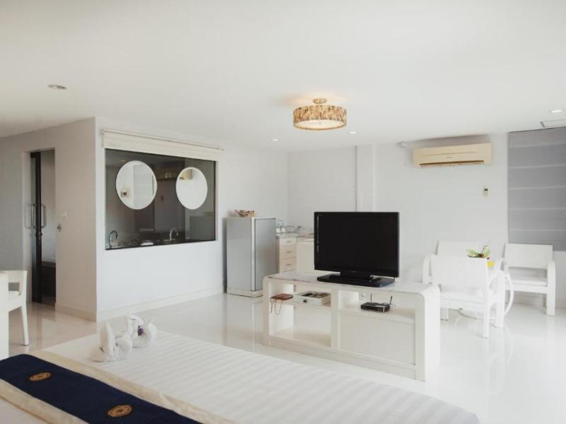 Cloud19 Beach Retreat