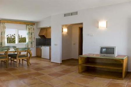 Cala Llenya Resort Ibiza