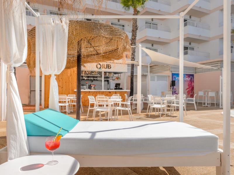 Panoramic Apartments