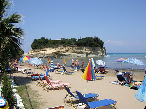 Maria`s Beach Hotel & Apartments