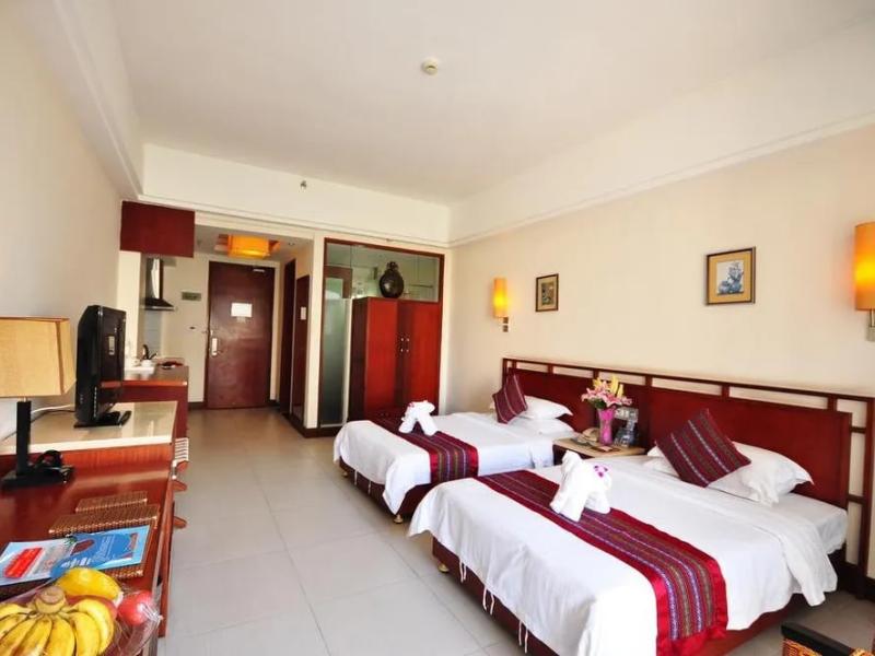 Yelan Bay Resort