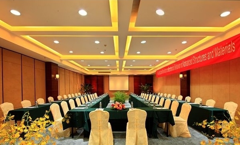 Yelan Bay Resort