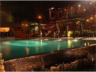 Sandhills Beach Resort & Spa