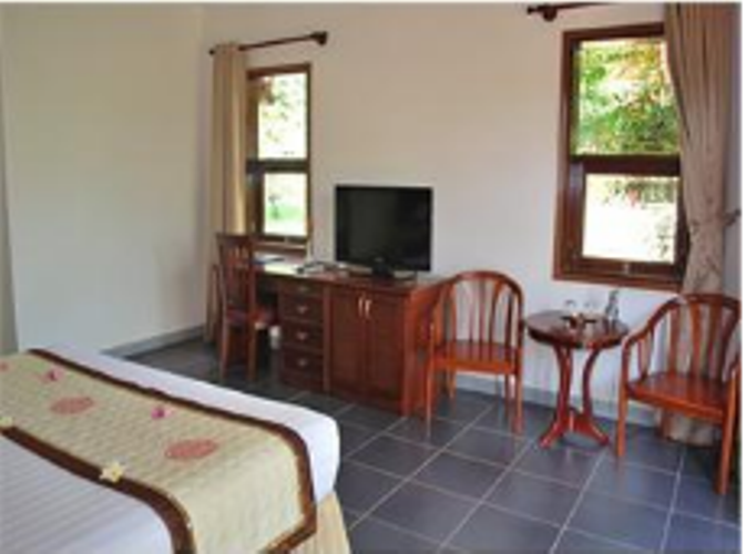 Sandhills Beach Resort & Spa