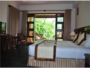 Sandhills Beach Resort & Spa