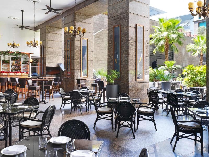 The Ritz-Carlton Dubai International Financial Centre