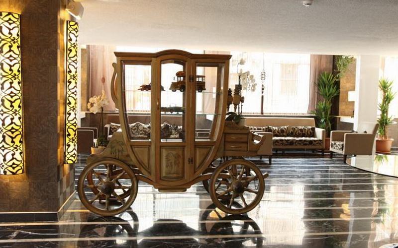 Star City Hotel