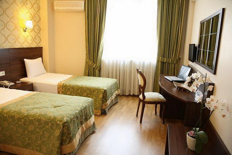 Star City Hotel