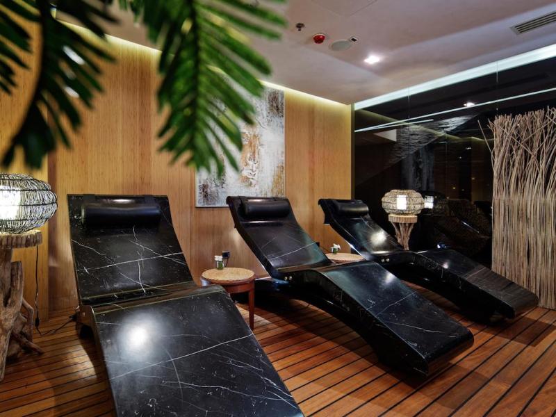 DoubleTree by Hilton Hotel Istanbul - Moda