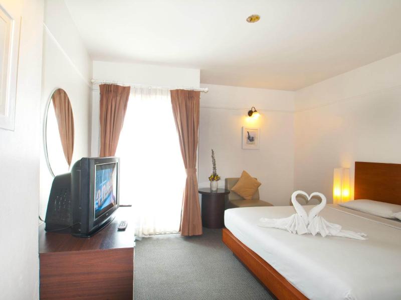 Flipper House Hotel