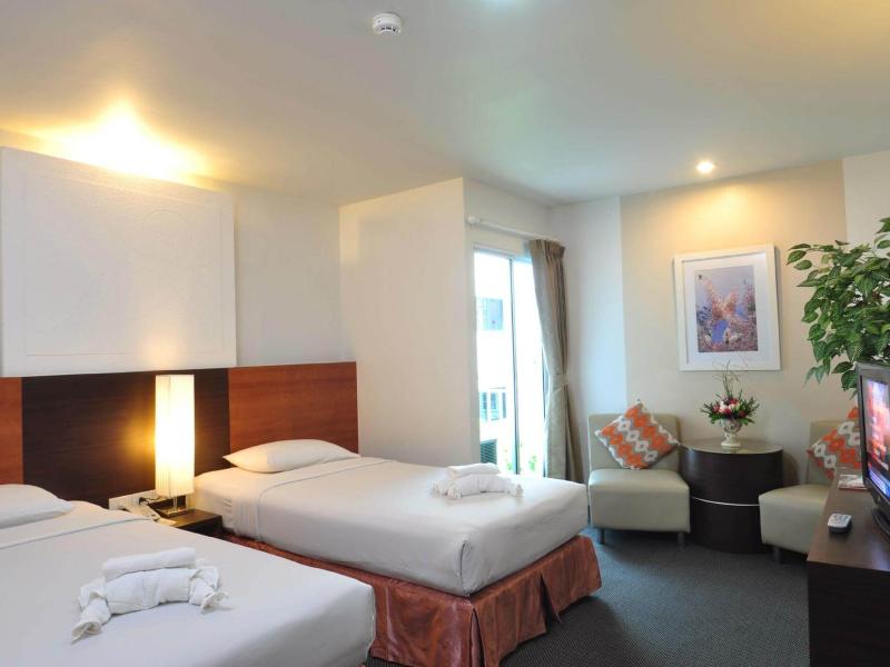 Flipper House Hotel