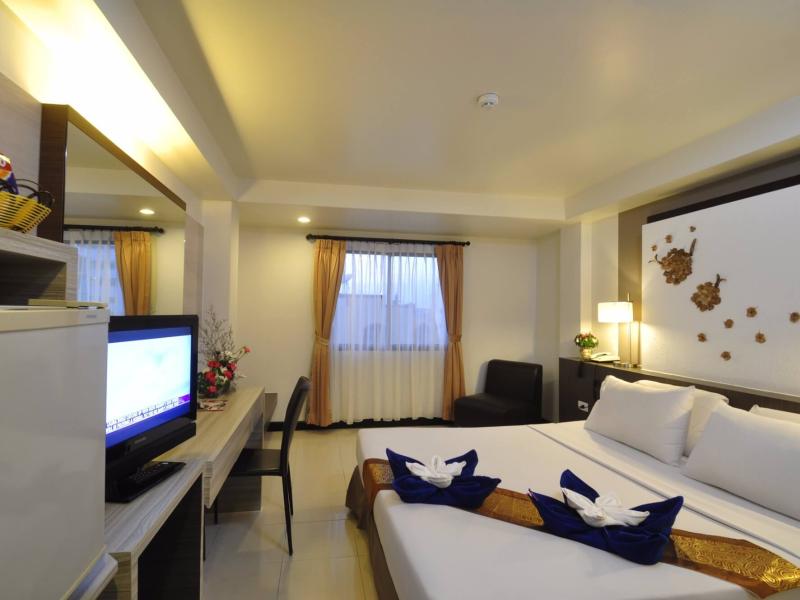 Flipper House Hotel