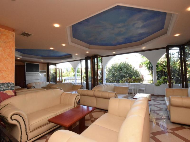 Gouvia Hotel