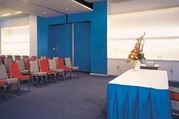 Отель Sparks Hotel Jakarta Индонезия, о Бали, фото 16