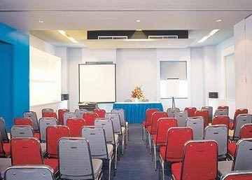 Sparks Hotel Jakarta