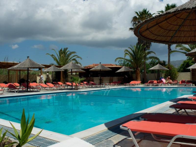 Argiri Hotel & Apartments