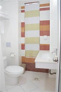 Lilac International Suites