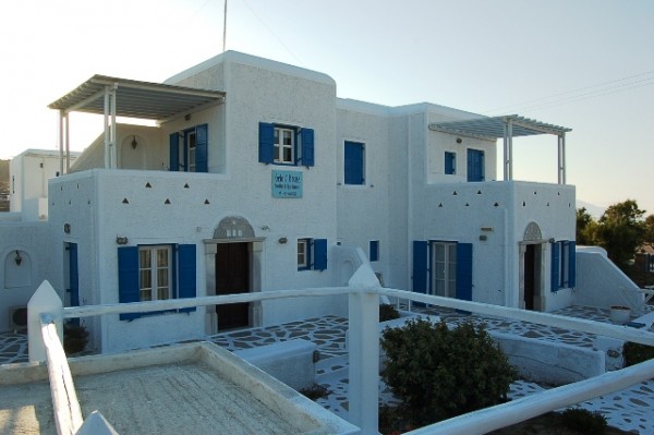 Katerina Studios & Gelos Houses