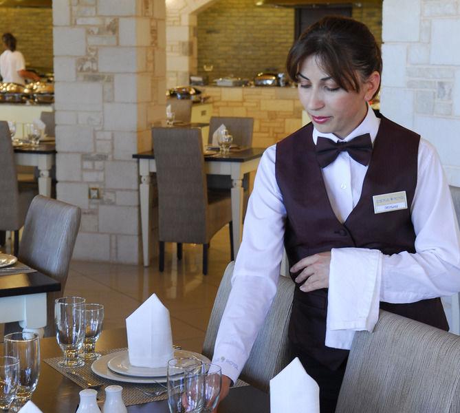 Cactus Royal Spa & Resort