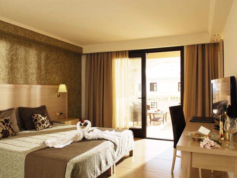 Cactus Royal Spa & Resort