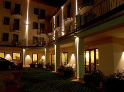 International Hotel