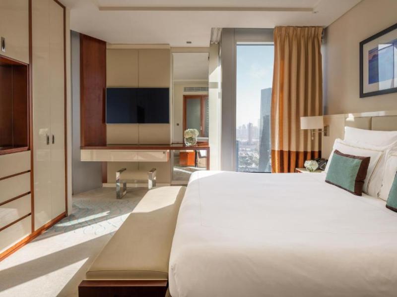 Jumeirah Emirates Towers