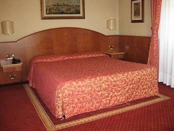 Mokinba Hotel Montebianco
