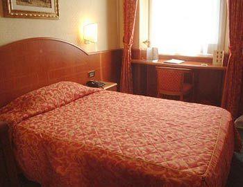 Mokinba Hotel Montebianco