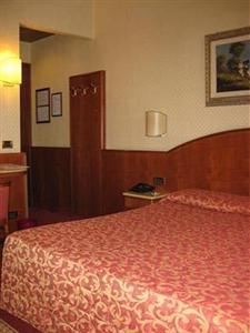 Mokinba Hotel Montebianco