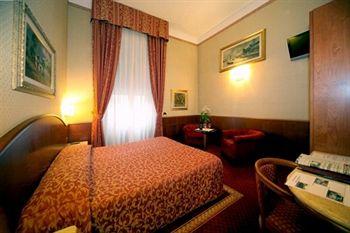 Mokinba Hotel Montebianco