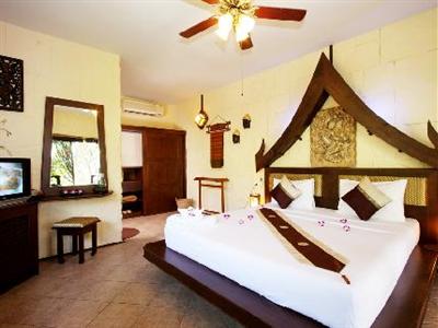 Boomerang Village Resort