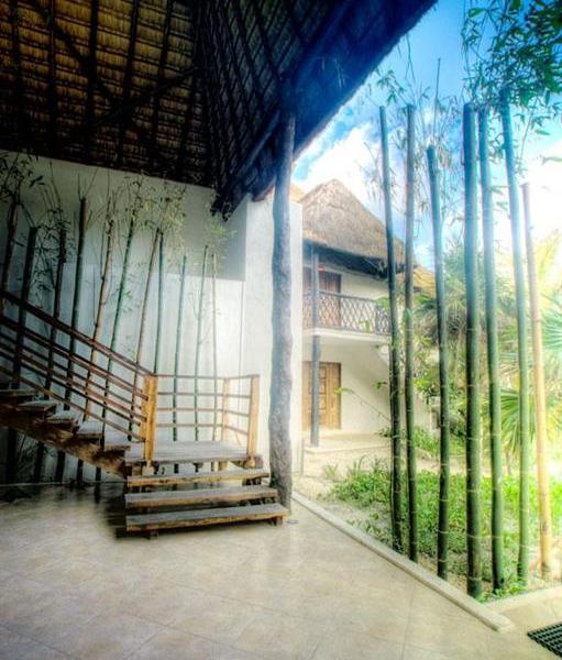 Cabanas Los Lirios Tulum