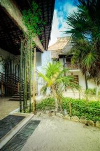Cabanas Los Lirios Tulum