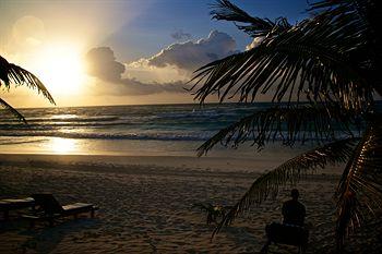 Cabanas Los Lirios Tulum