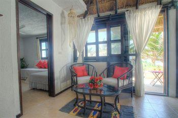 Cabanas Los Lirios Tulum