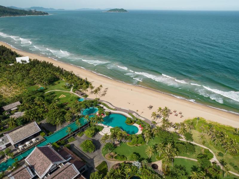 Narada Resort & Spa Perfume Bay