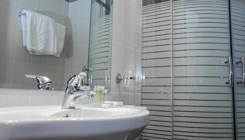 Agamemnon Hotel