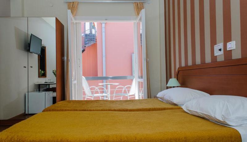 Agamemnon Hotel