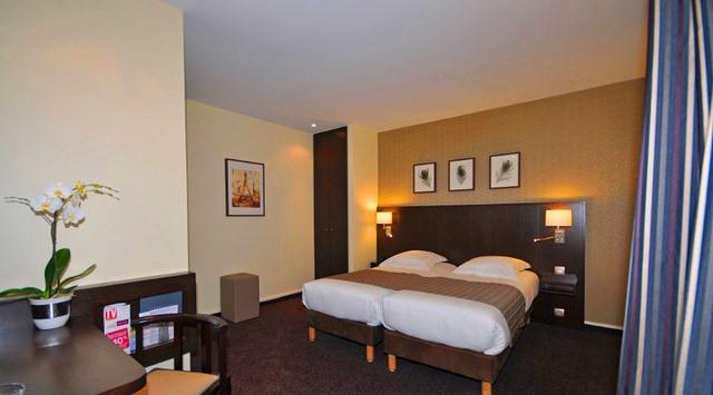 Eiffel Saint Charles