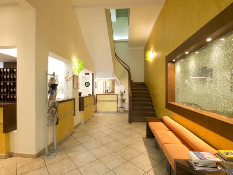 Hotel Giulia (Lido di Camaiore)