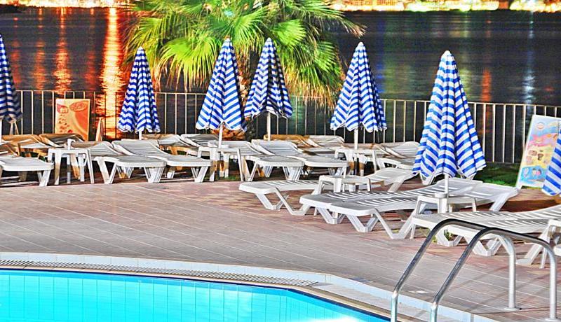 Xenos Kamara Beach Aparthotel