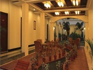 Golden Phoenix Hotel Boracay