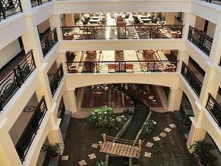 Golden Phoenix Hotel Boracay