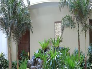 Golden Phoenix Hotel Boracay