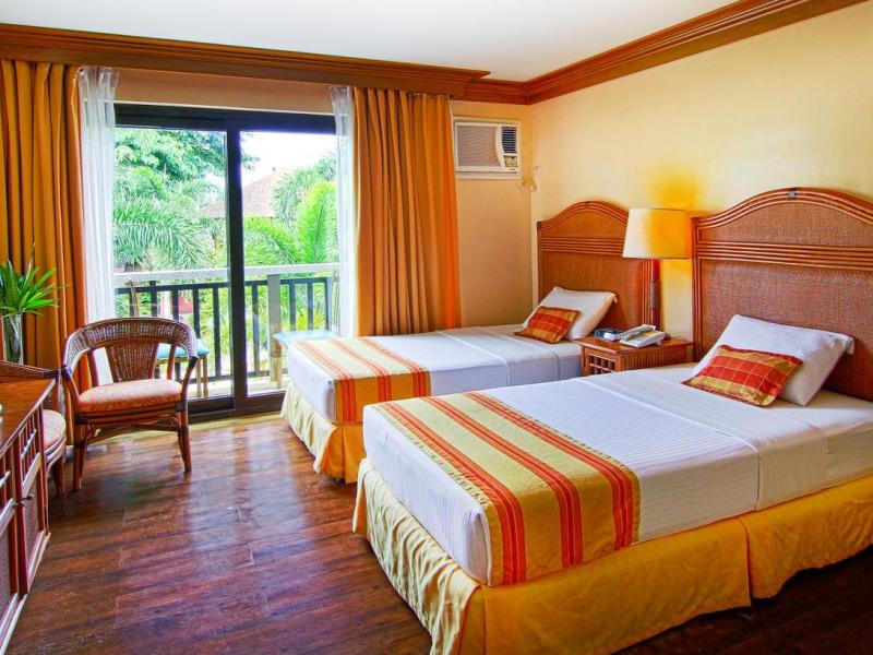 Boracay Tropics Resort